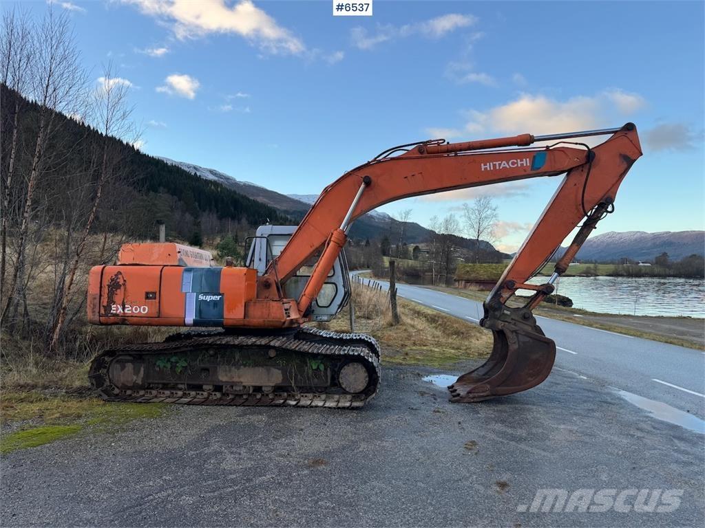 Hitachi EX 200-2. Bandgrävare