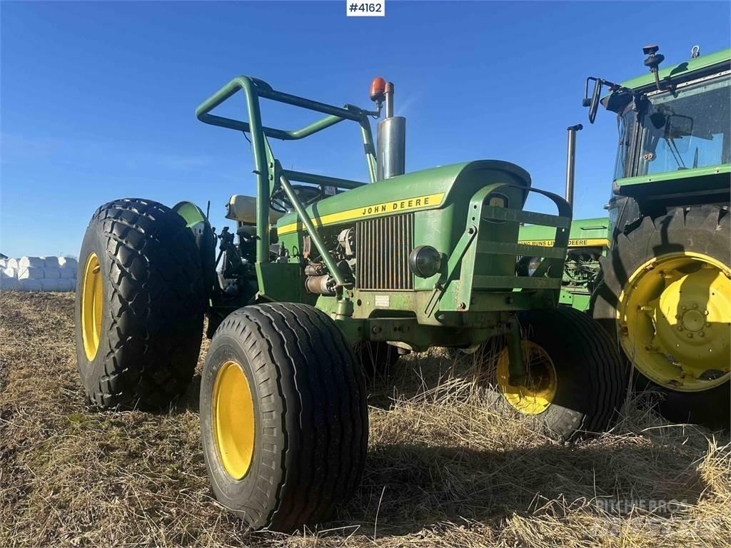 John Deere 1020 Traktorer