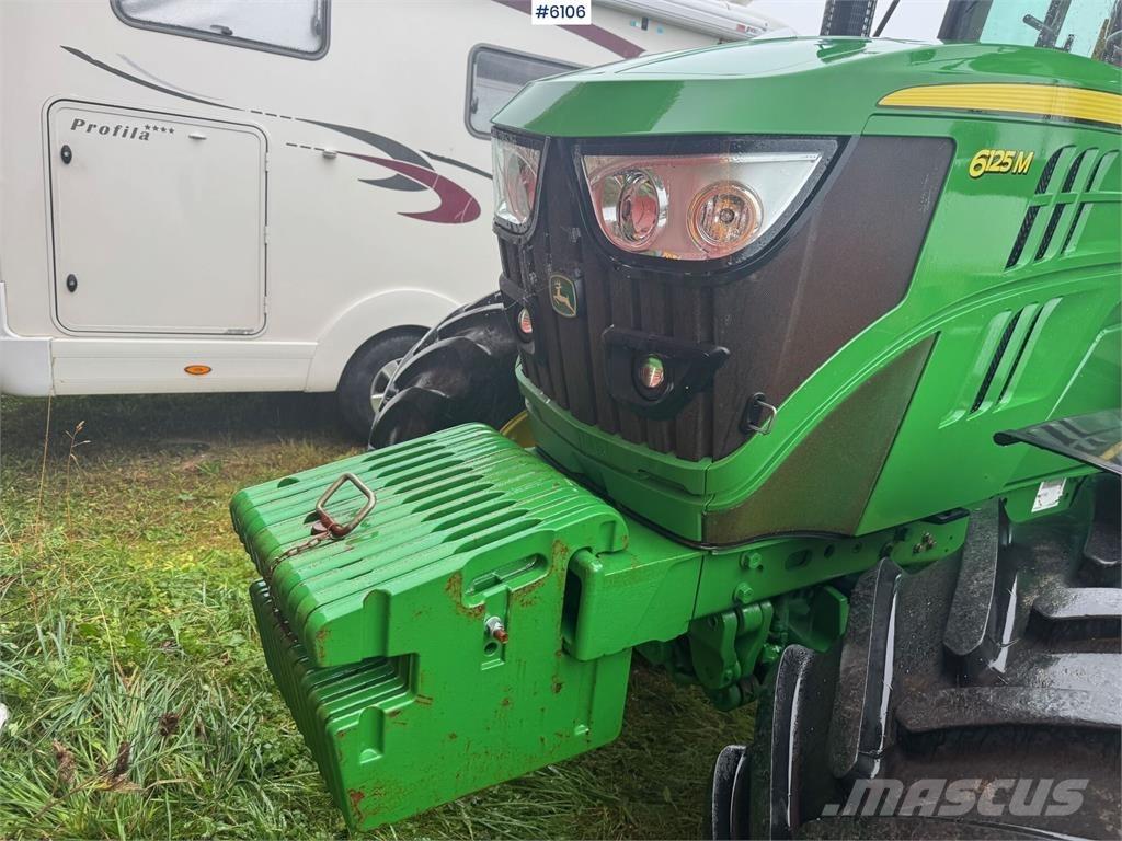 John Deere 6125M Traktorer