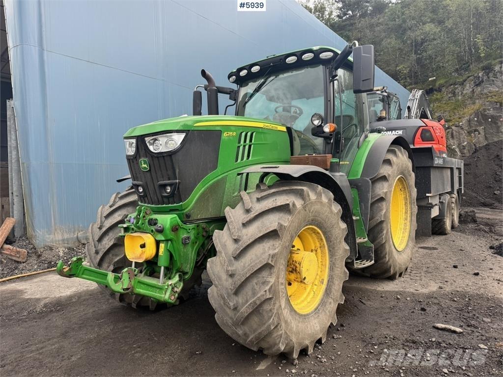 John Deere 6215R Traktorer