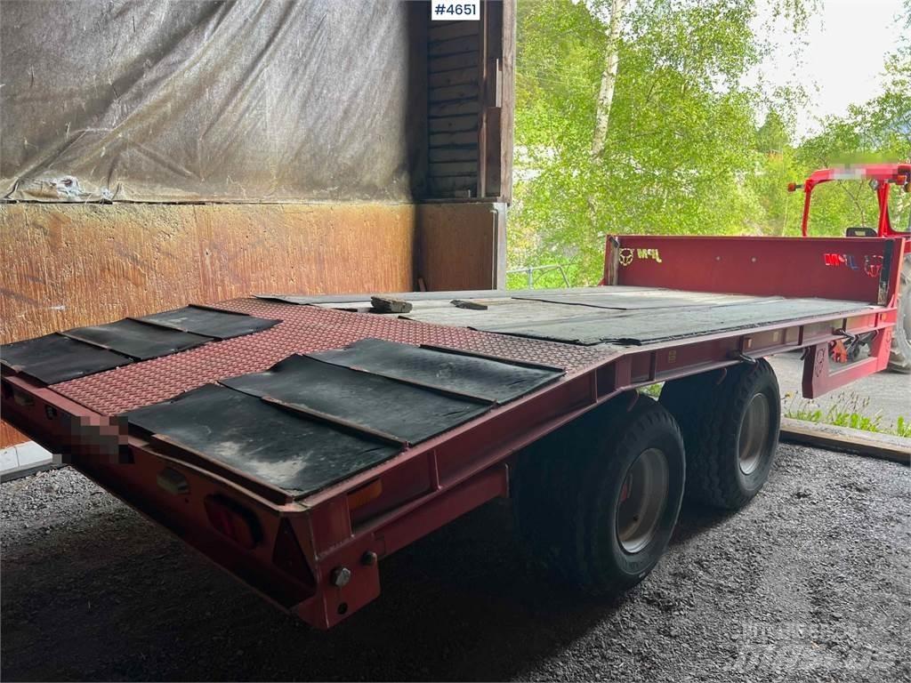 JPM Maskinhenger Maskintransporter