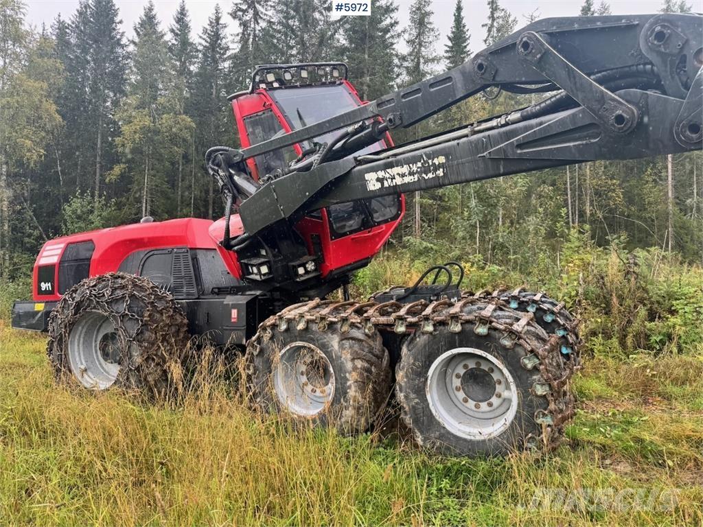 Komatsu 911-6 Skördare