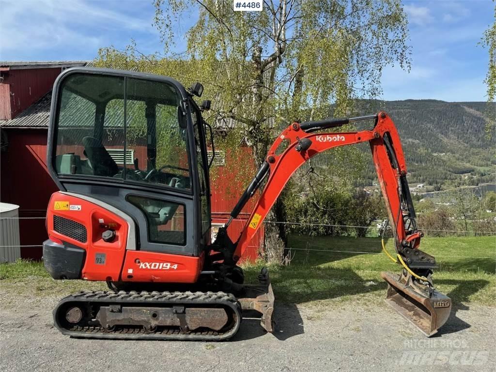 Kubota KX019 Bandgrävare