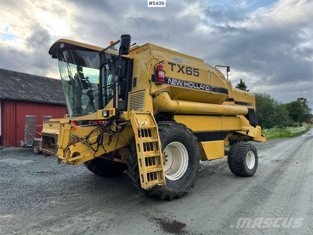 New Holland TX65 Skördetröskor