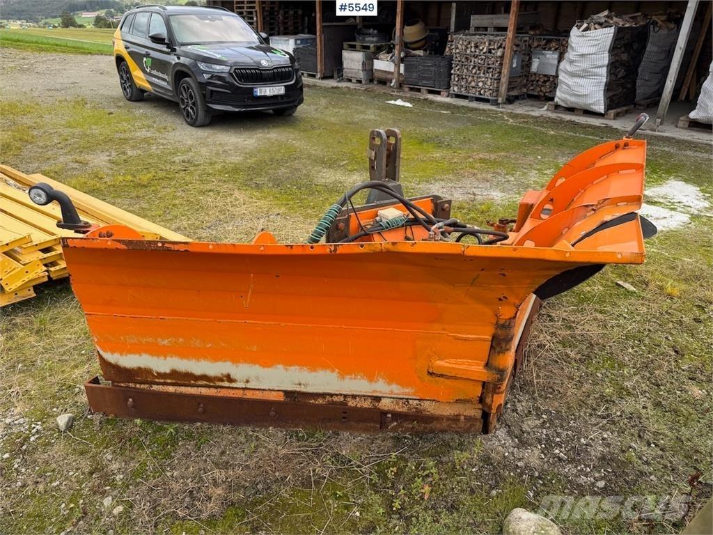 Padagas SSVL 32 Snöblad och plogar