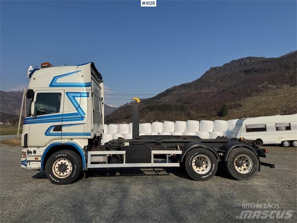 Scania 144G Skåpbilar