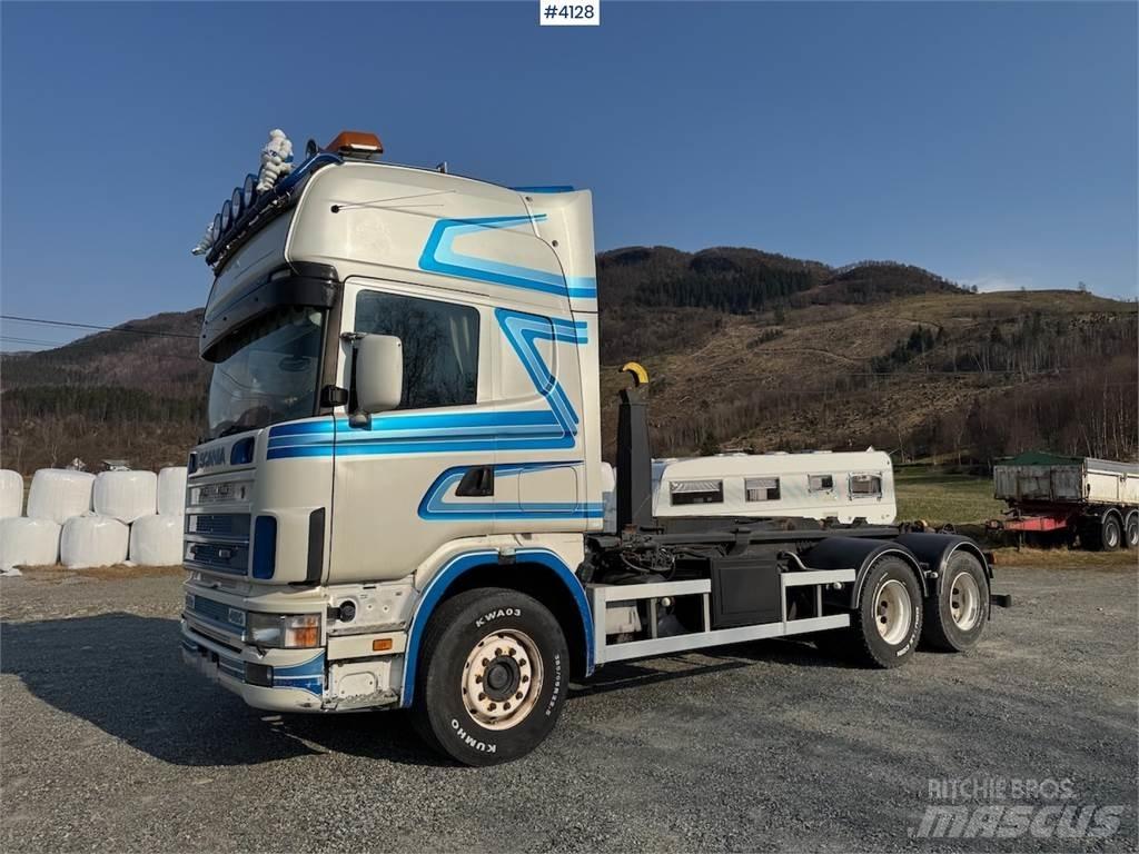 Scania 144G Skåpbilar