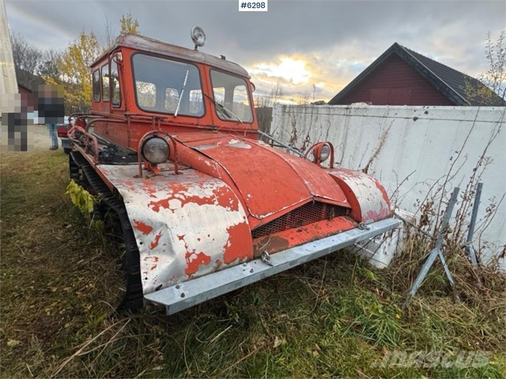  Snow trace St 4 Lätta skåpbilar