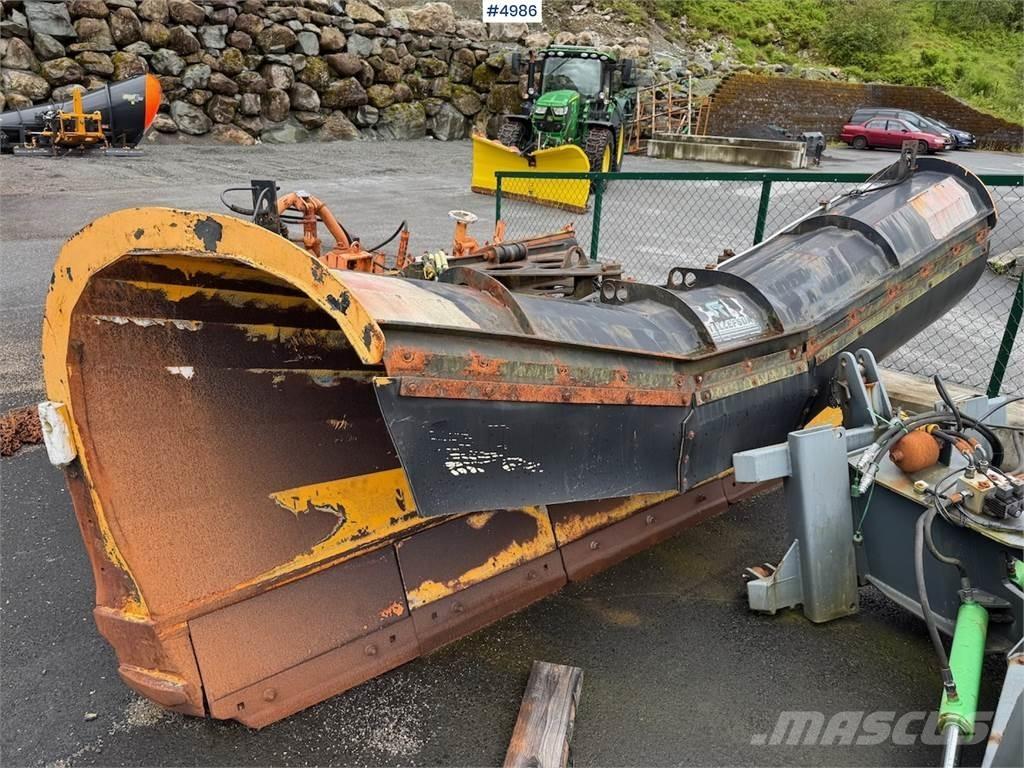 Tellefsdal K70 Snöblad och plogar