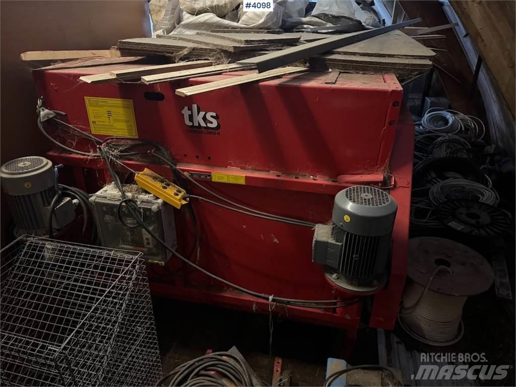 TKS R-150 Övriga vallmaskiner