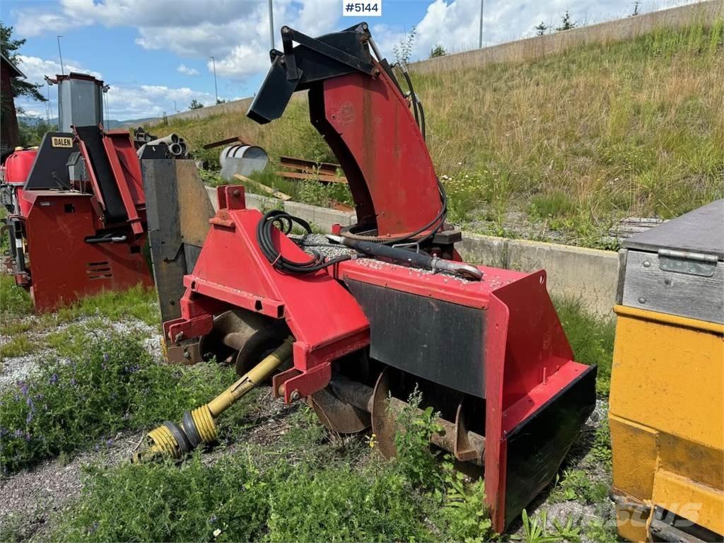 Tokvam 255 Snöblad och plogar