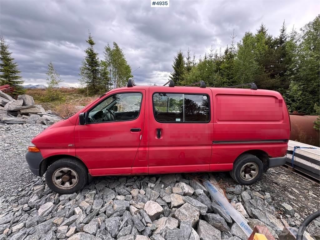Toyota Hiace 4WD Lätta skåpbilar