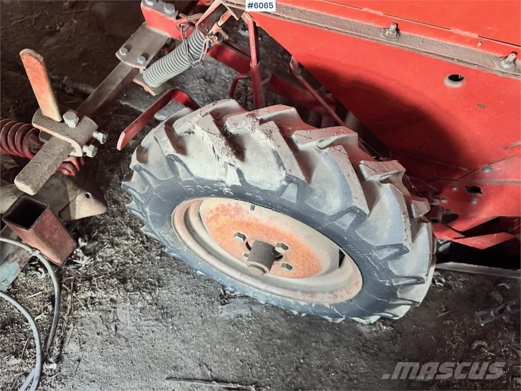 Underhaug 1400 Såmaskiner