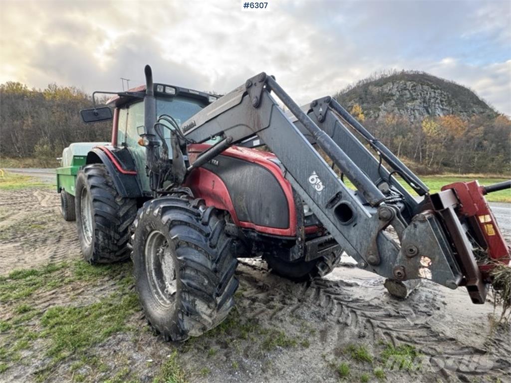 Valtra T190 Traktorer