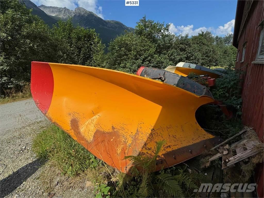 Viking L275E Snöblad och plogar