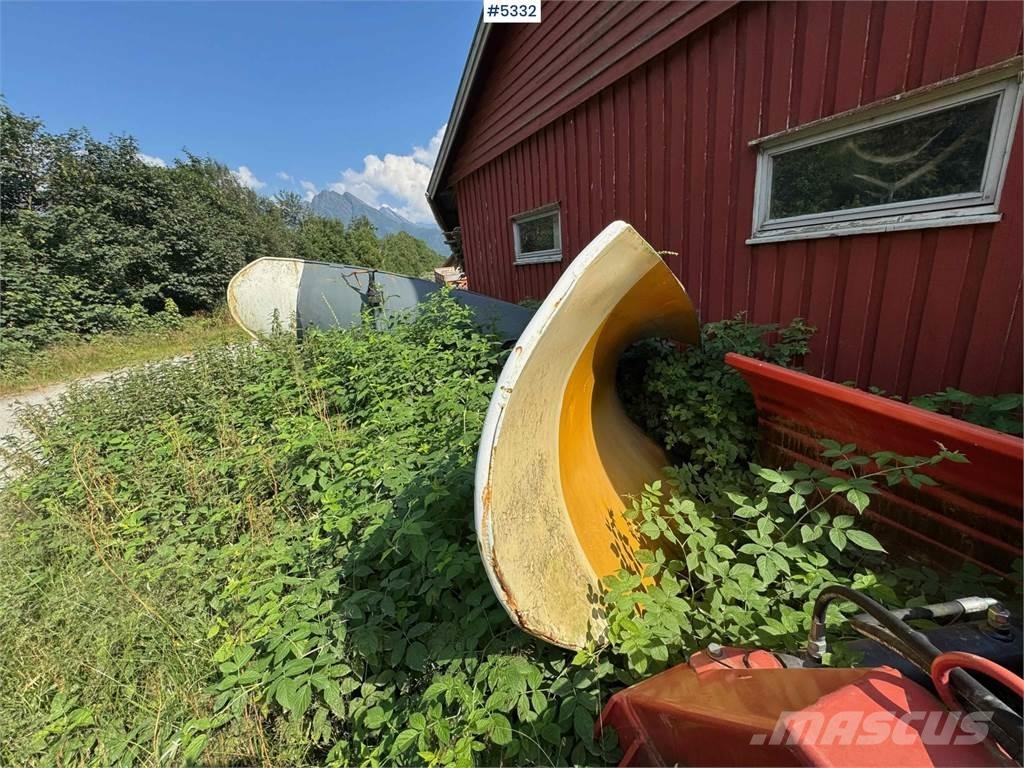 Viking L300 Snöblad och plogar