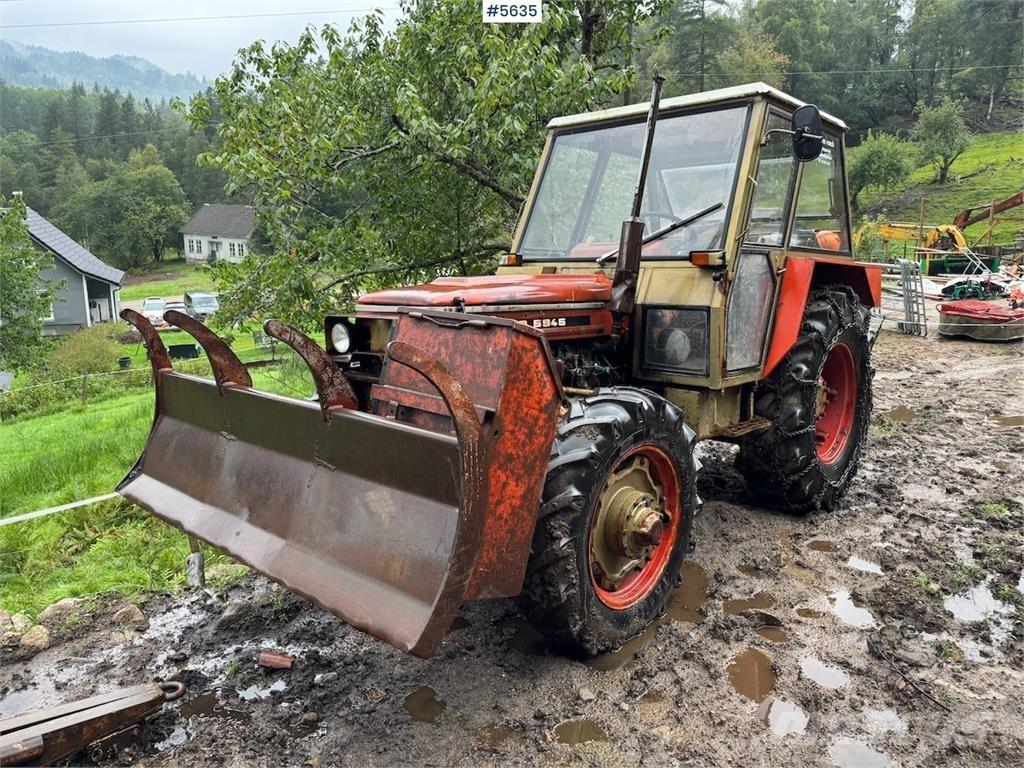 Zetor 5945 Traktorer