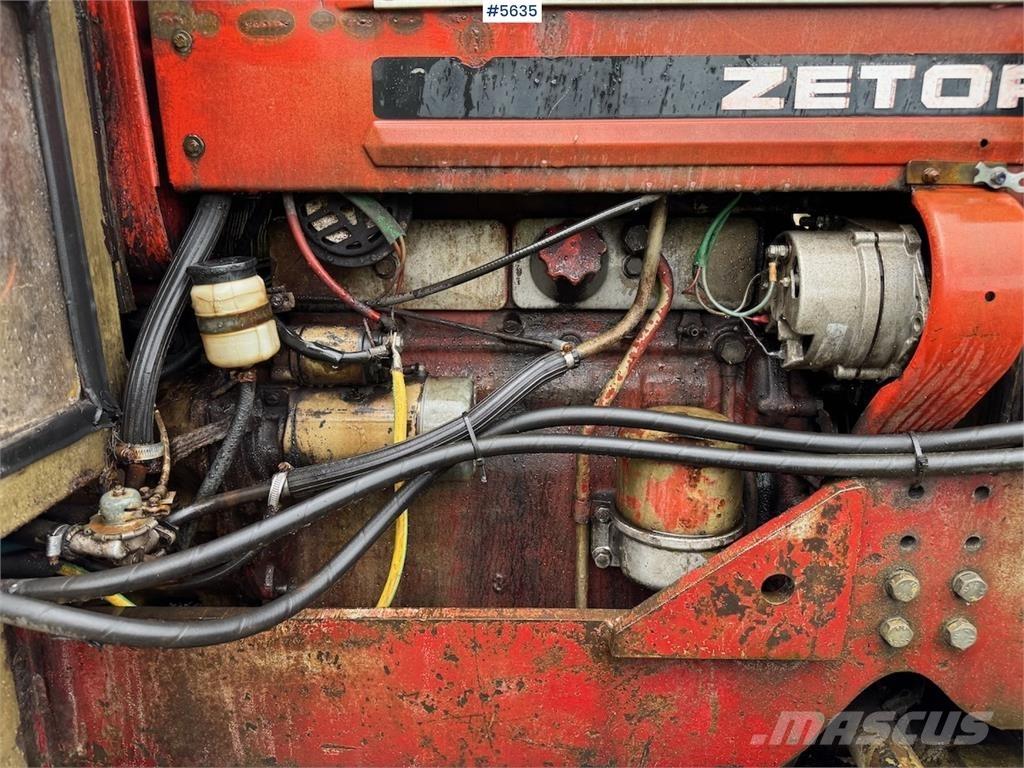 Zetor 5945 Traktorer