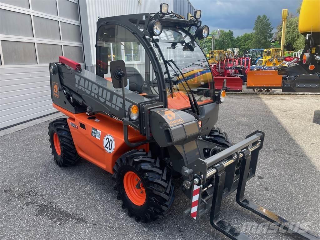 Ausa T144H Teleskoplastare