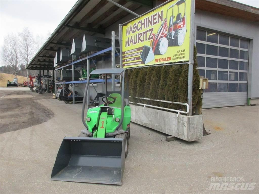 Avant 225 Frontlastare och grävare