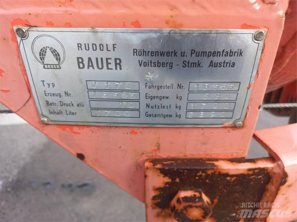 Bauer 1700 Flytgödselspridare