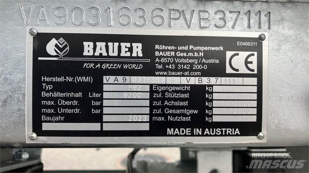 Bauer P 92 Flytgödselspridare