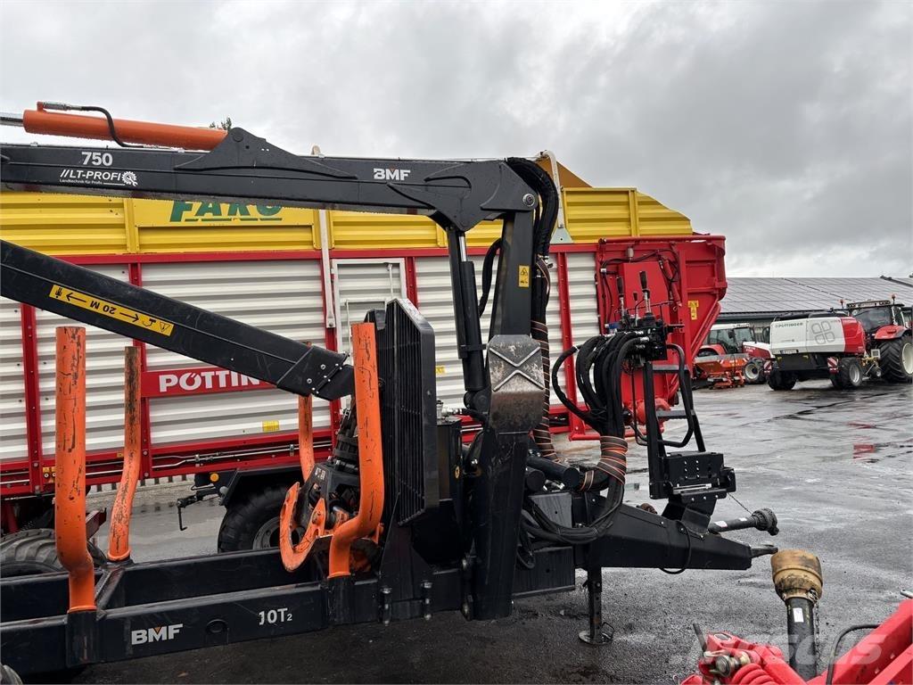 BMF 10T2+750Kran Skogsvagnar