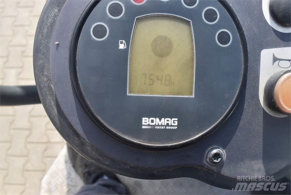 Bomag BW120AD-4 Andra vältar