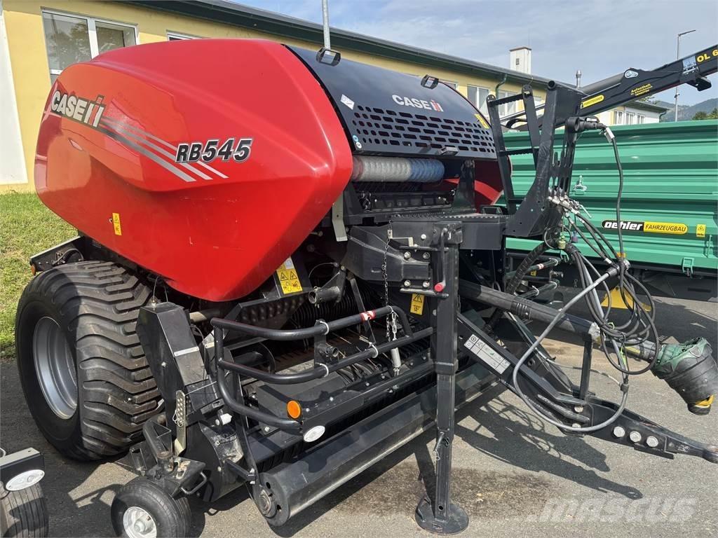 Case IH RB 545 Rundbalspressar