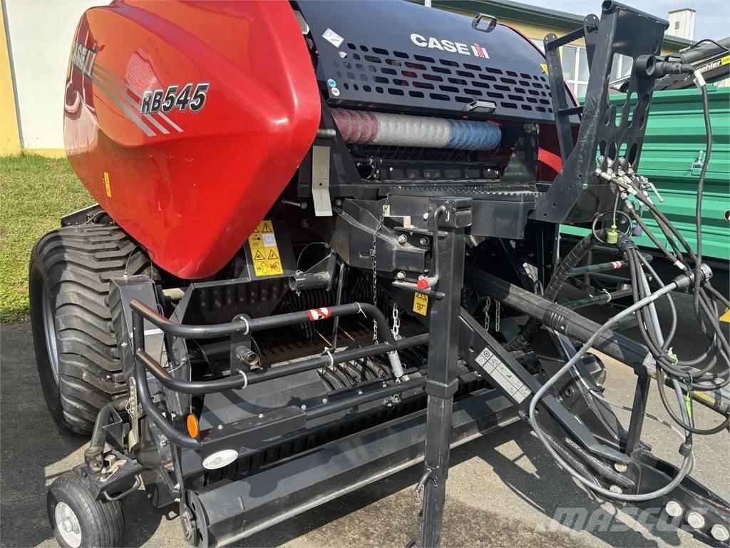 Case IH RB 545 Rundbalspressar