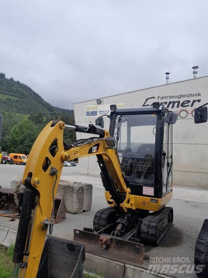 CAT 301.7D Minigrävare < 7t