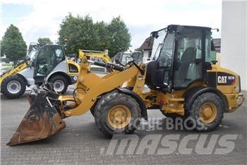CAT 907M Hjullastare