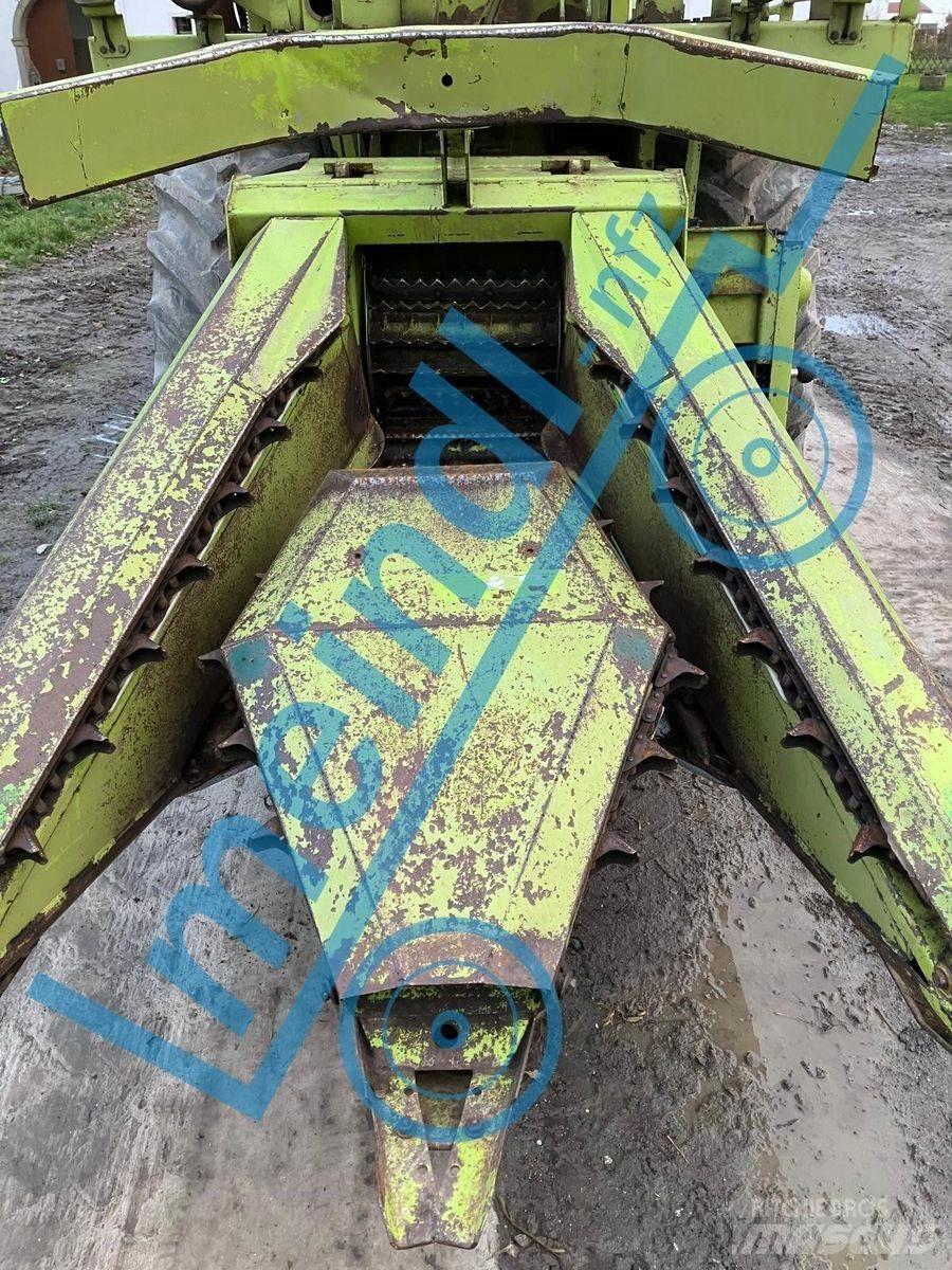 CLAAS  Fälthackar