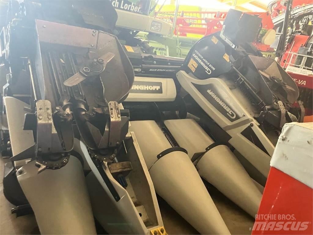 CLAAS Mega 370 Skördetröskor