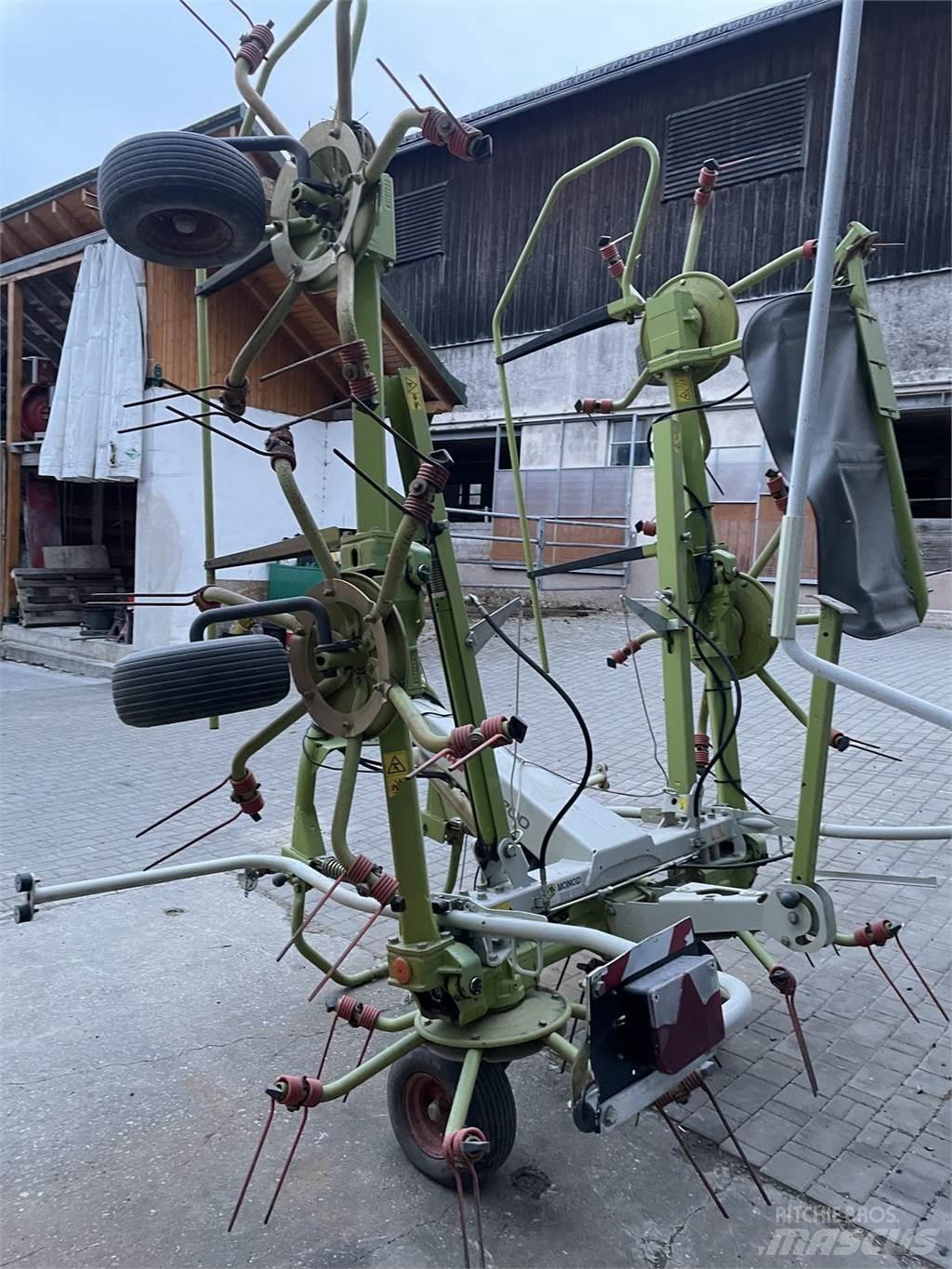 CLAAS VOLTO 700 Vändare och luftare