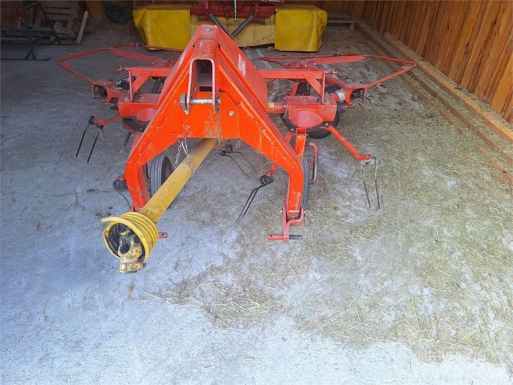 Deutz-Fahr  Vändare och luftare