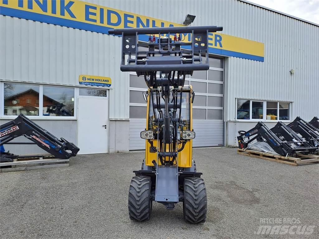 Eurotrac W 11 Frontlastare och grävare