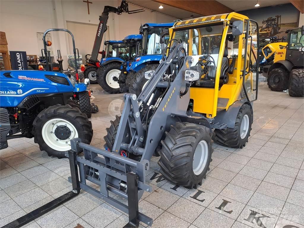 Eurotrac W 12 S Frontlastare och grävare