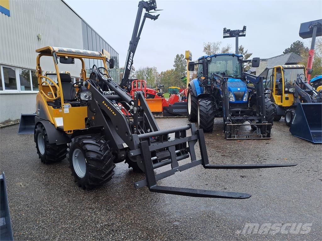 Eurotrac W 12 S Frontlastare och grävare