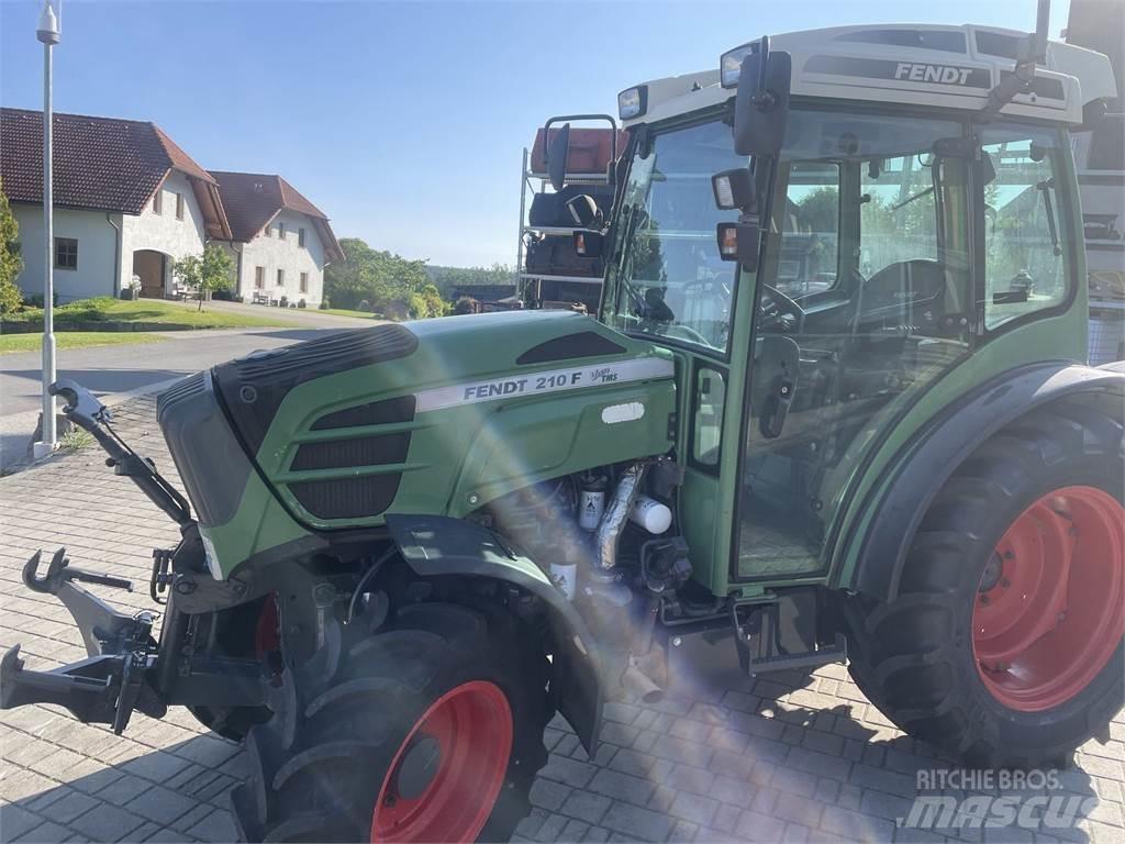 Fendt 210 F Profi Traktorer