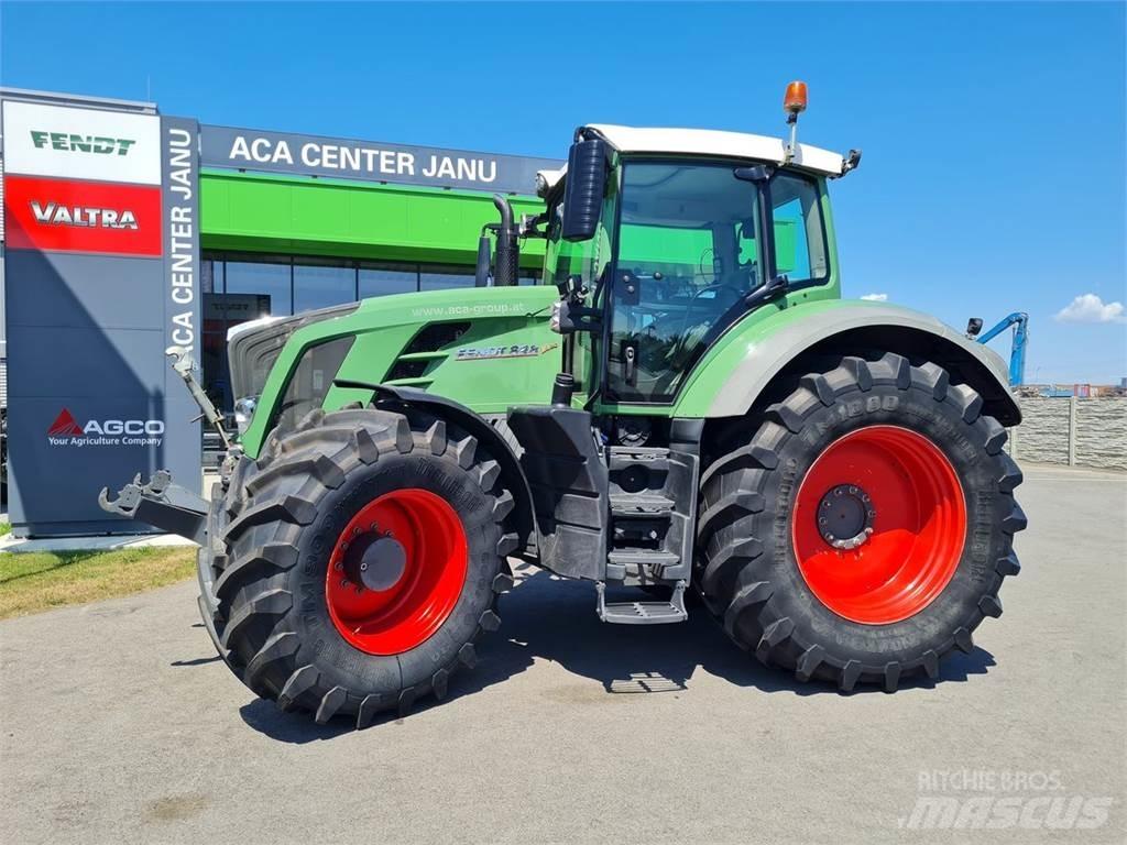 Fendt 828 Vario Traktorer