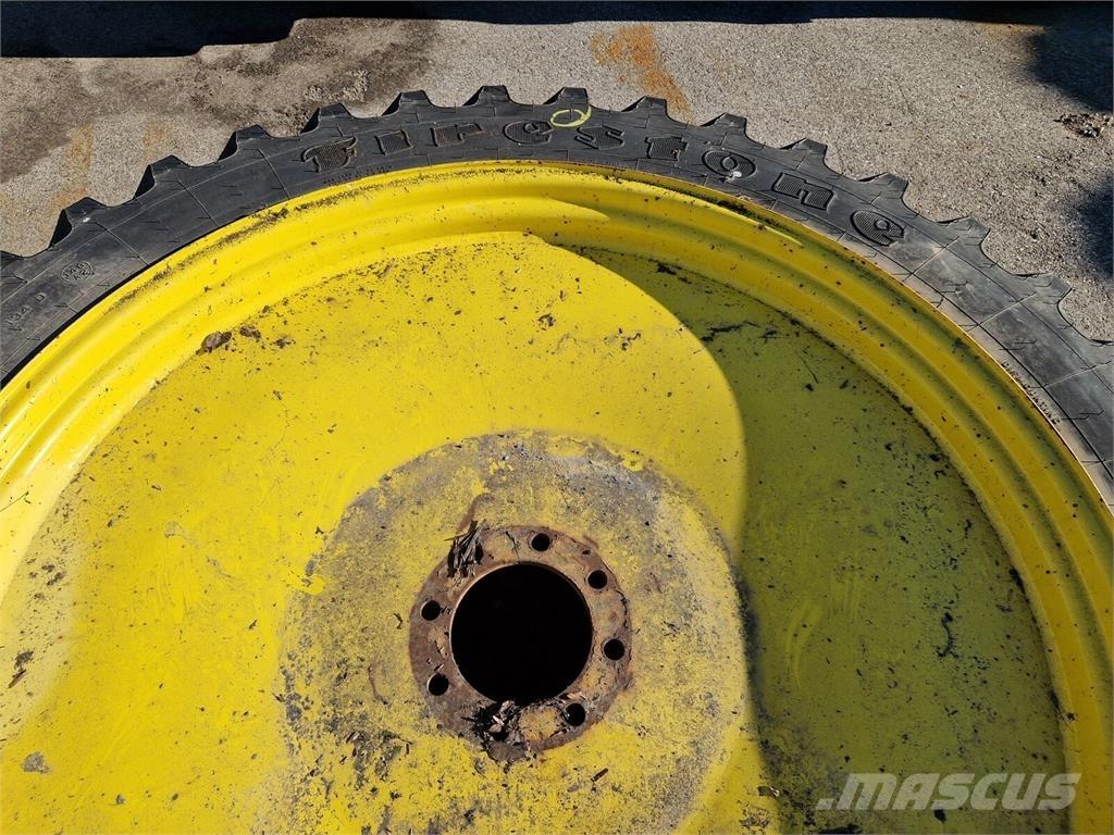 Firestone 230/95R44 Däck, hjul och fälgar