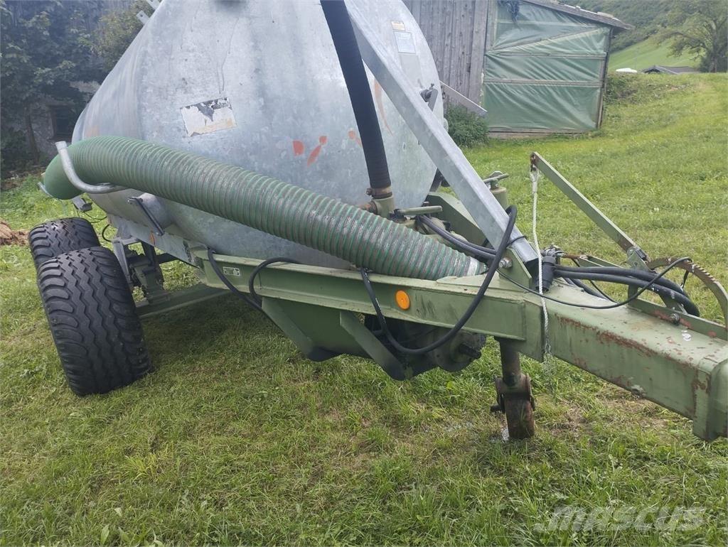 Fliegl  Flytgödselspridare