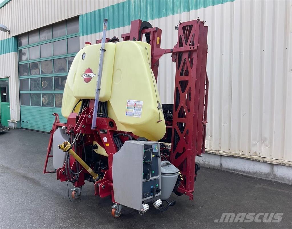 Hardi MEGA 1200 Dragna sprutor