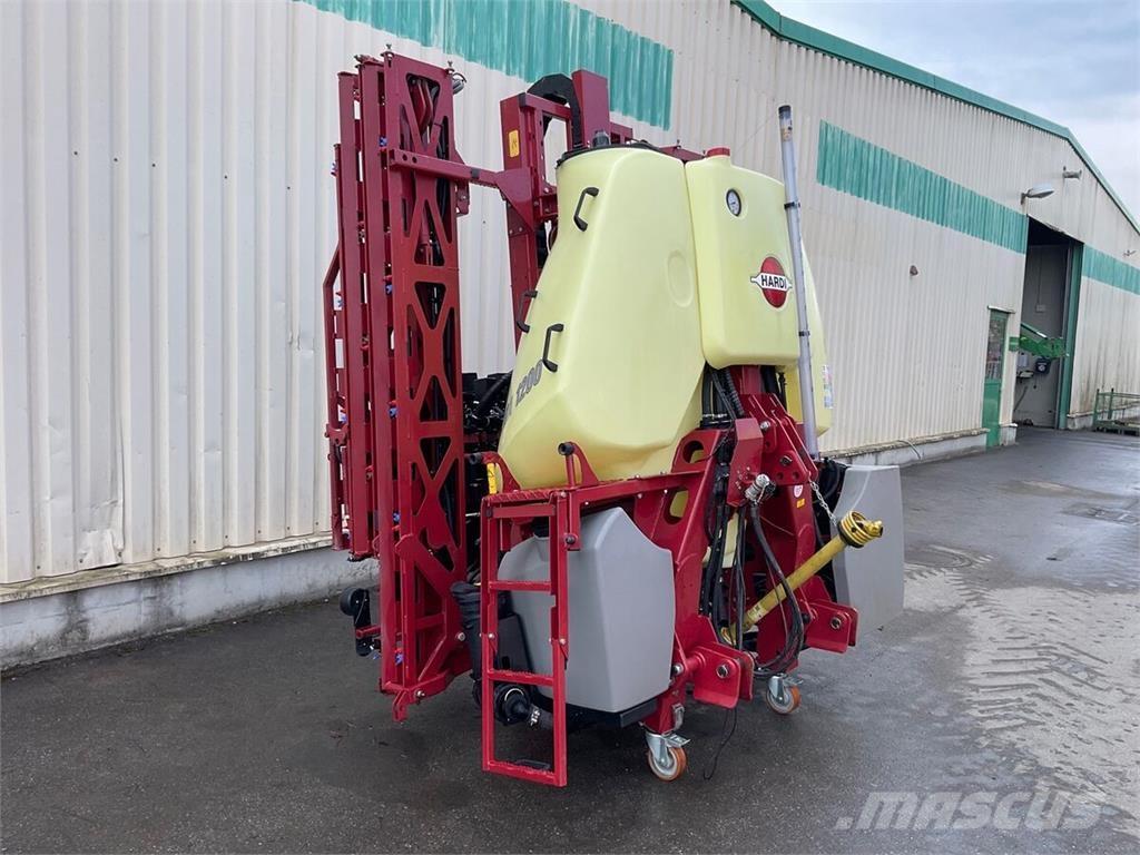 Hardi MEGA 1200 Dragna sprutor
