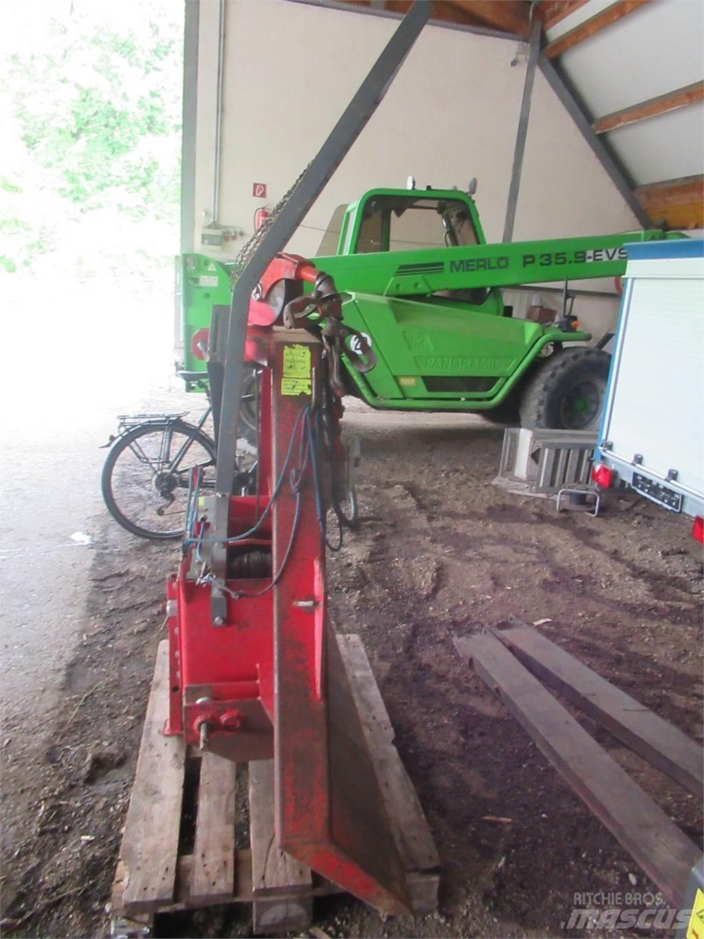  Holzknecht HS 205 B Vinschar
