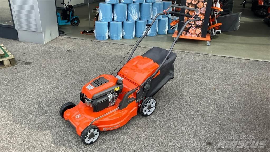Husqvarna LC 253S Åkgräsklippare
