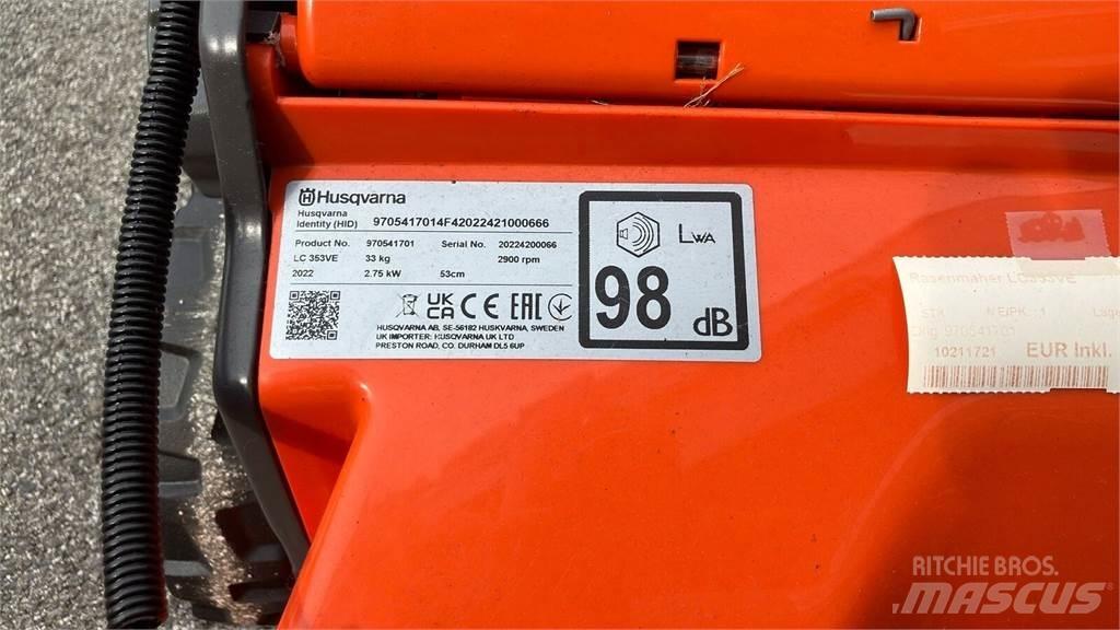 Husqvarna LC 353VE Åkgräsklippare