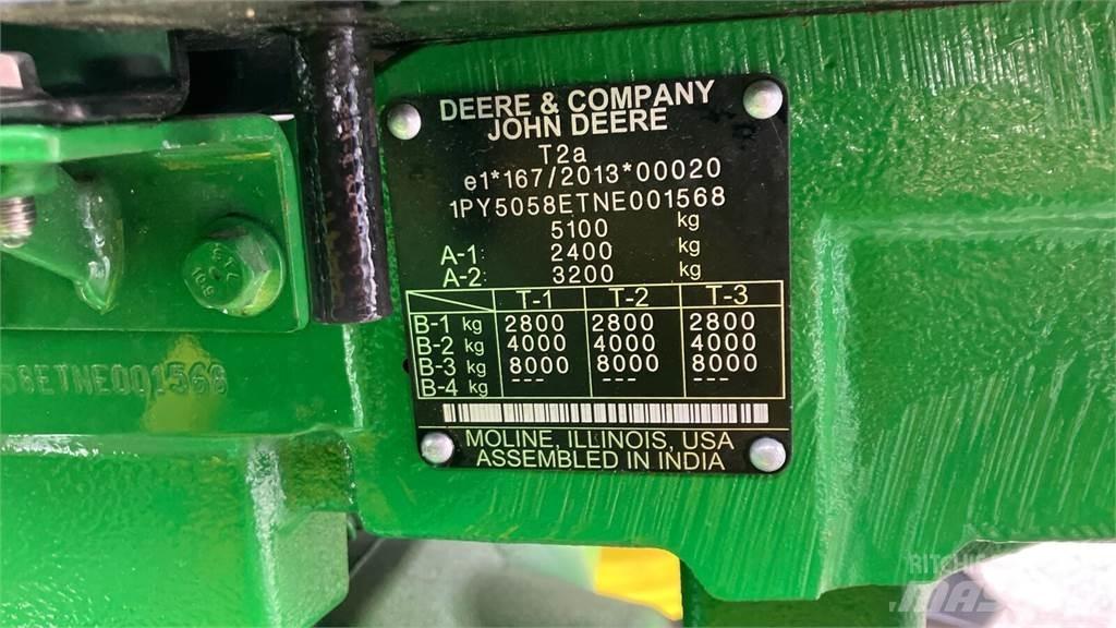 John Deere 5058E Traktorer