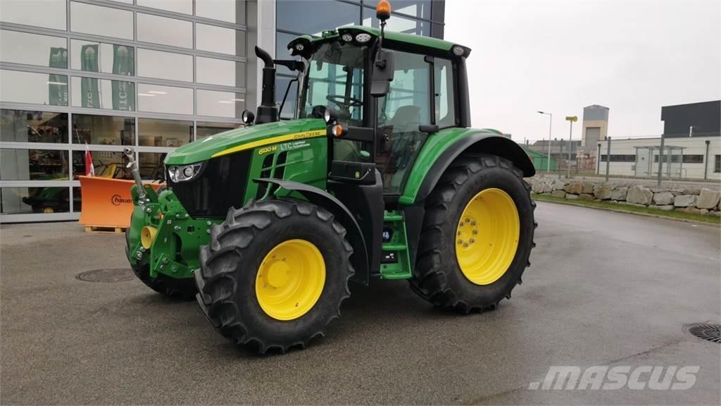 John Deere 6120M Traktorer